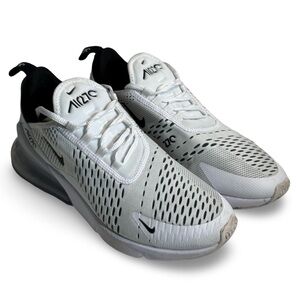 Nike Air Max 270 women’s White and Black Sneakers